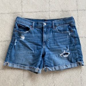Gap 5” Mid Rise Distressed Denim Jean Shorts - Sz 8